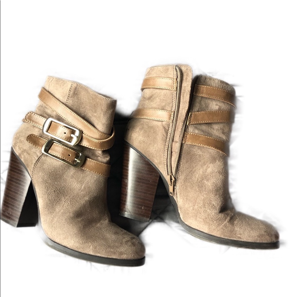 Light brown suede boots size 7